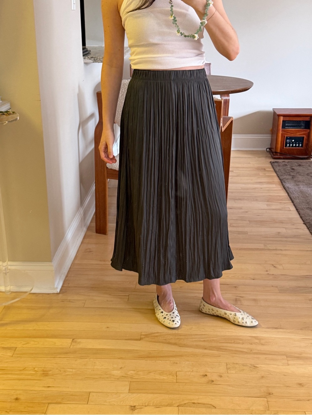 Zara Pleated Midi Skirt in Dark Gray
